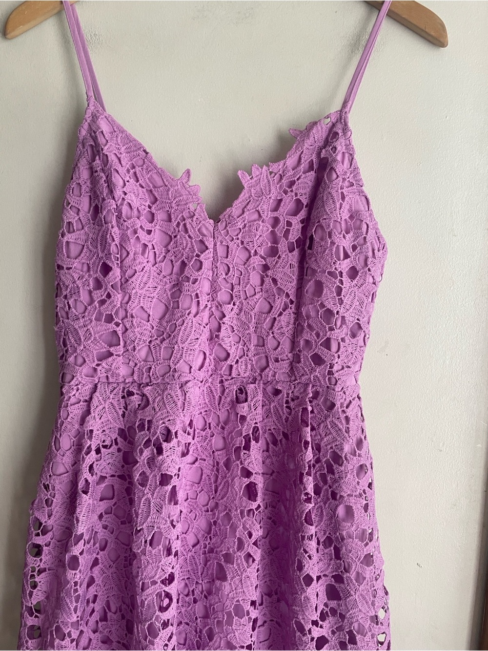 ASTR The Label Sleeveless Lace Fit & Flare Midi Dress Light Orchid - Picture 4 of 16